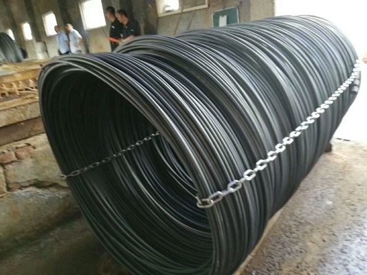 Máquina PMW-4350 para personalização de barras de arame redondo na indústria de parafusos