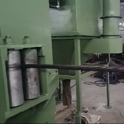 Máquina de remoção de ferrugem circular de filamentos de aço com tecnologia avançada