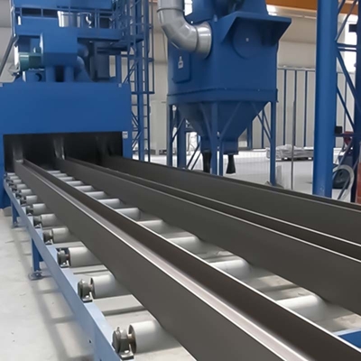 Máquina de sopro a quente para limpeza da superfície da peça de trabalho no estaleiro