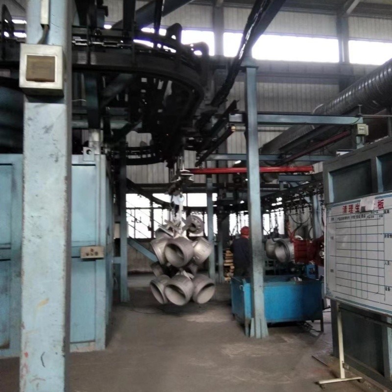 Máquina especial personalizável para remoção de ferrugem de aço em peças automotivas